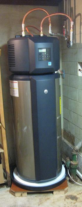 Name:  Hybrid Water Heater installed clipped - 8-28-10 - IMG_2056.jpg
Views: 318
Size:  27.8 KB
