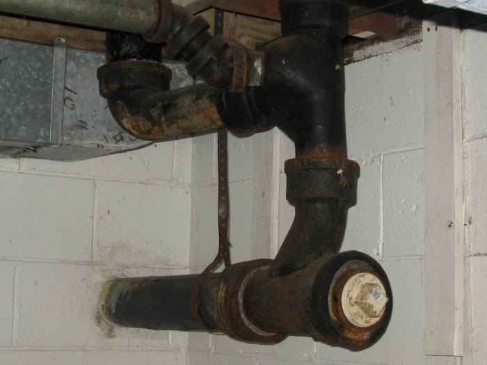 Name:  Toilet drain pipe.jpg
Views: 1061
Size:  39.3 KB
