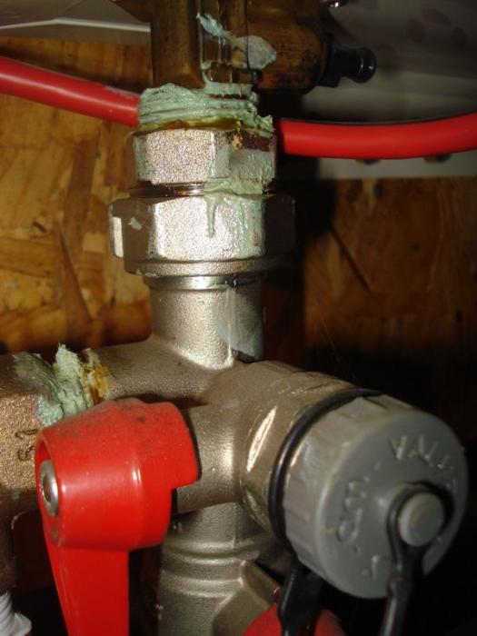 Name:  Corrosion 2_600x800.jpg
Views: 553
Size:  42.4 KB