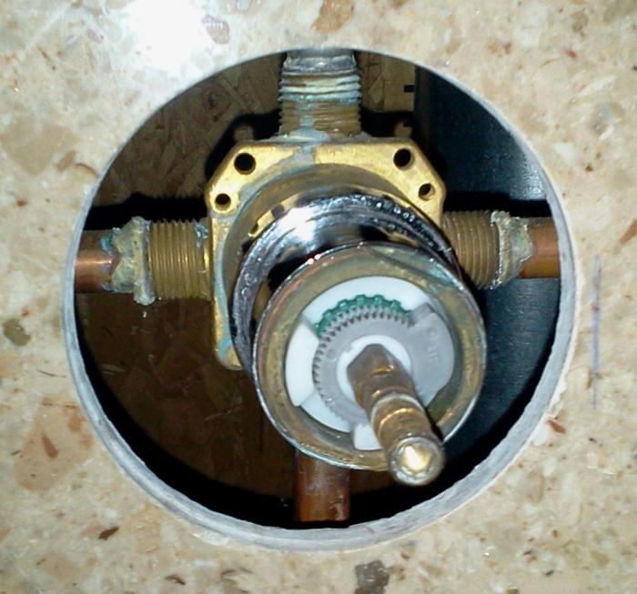 Name:  shower4.jpg
Views: 207
Size:  63.5 KB