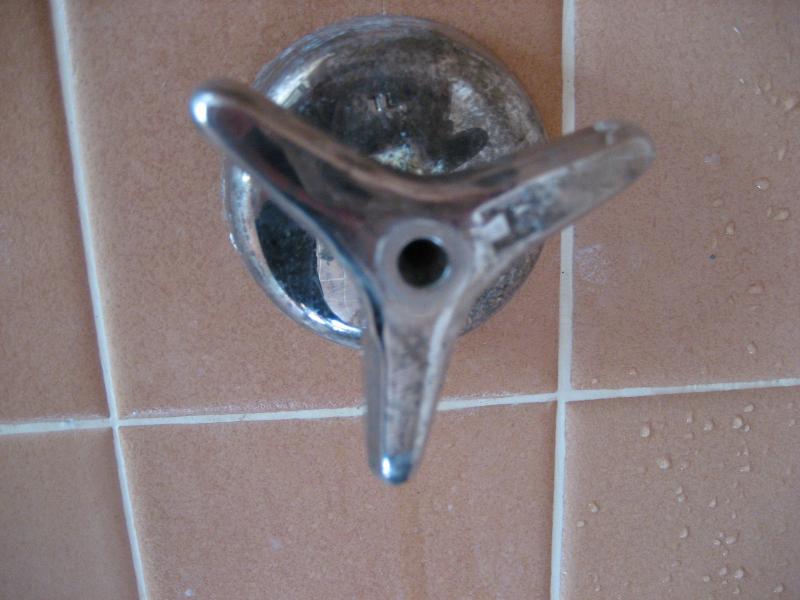Name:  handle 1.jpg
Views: 185
Size:  52.5 KB