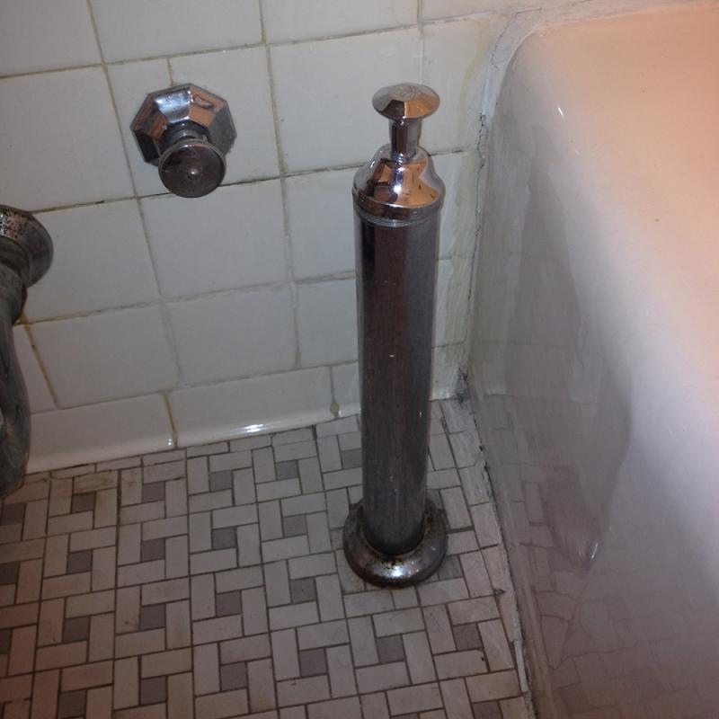 Name:  bathtub valve.jpg
Views: 149
Size:  48.9 KB