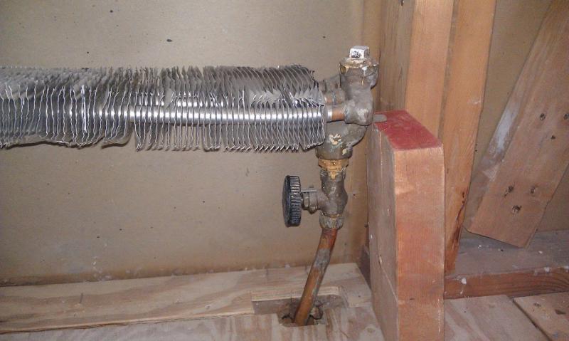Name:  radiator.jpg
Views: 90
Size:  48.7 KB