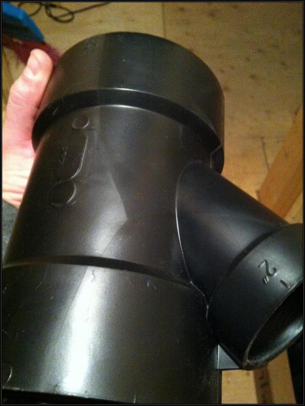 Name:  ABS Sanitary Tee cracking 2.jpg
Views: 139
Size:  59.9 KB