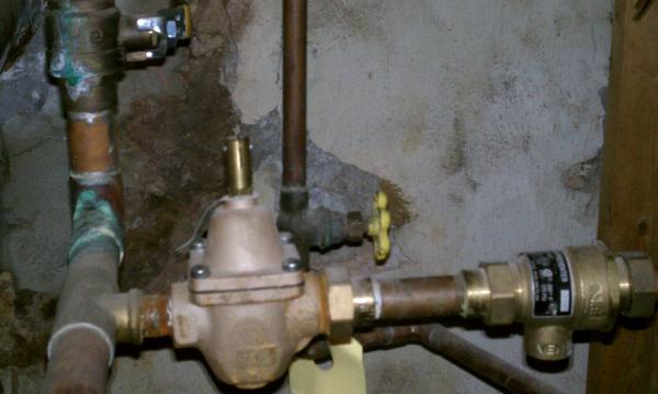 9029d1360419889-help-my-pressure-relief-valve-has-constant-drip-after-spewing-out-imag0403.jpg