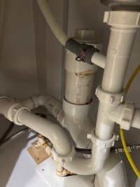 kit sink.jpg