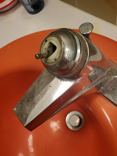 bath faucet2.jpg