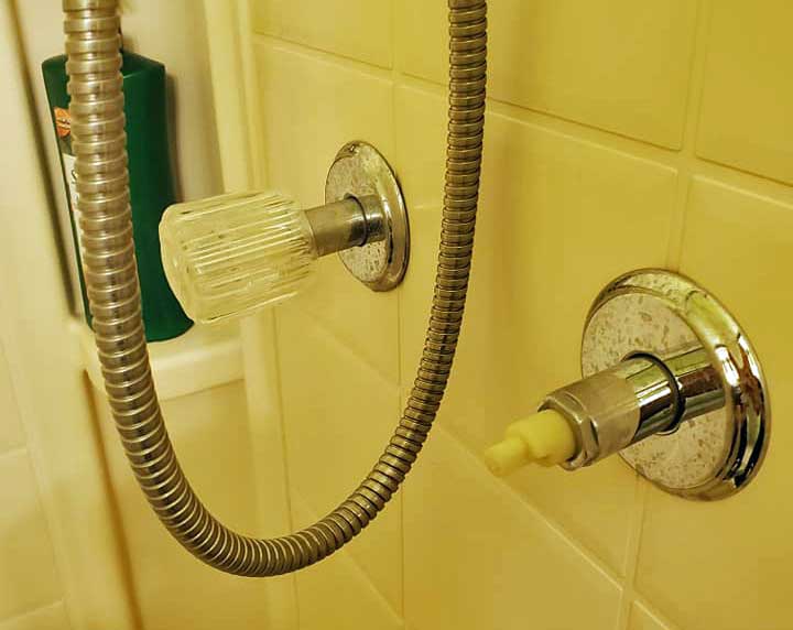 oakbrook-two-handle-showere-01.jpg