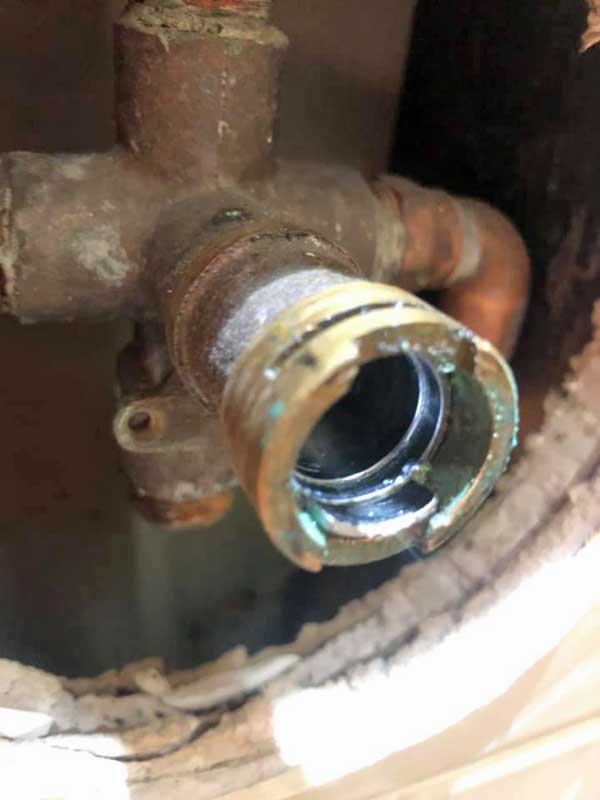 moen-puller-02.jpg