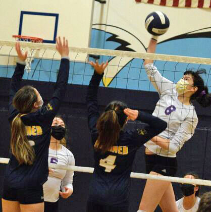 kaitlyn-volleyball-beacon.jpg