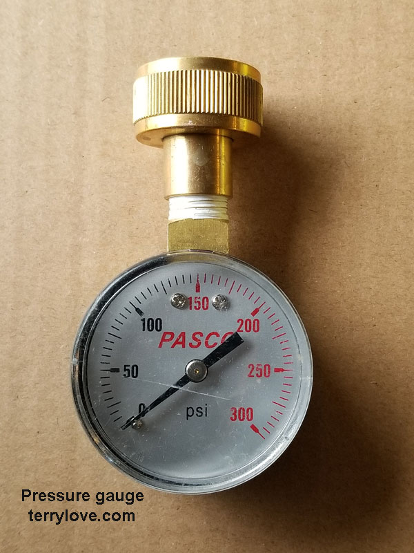 pressure-gauge-hosebib.jpg